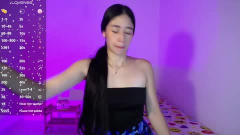 Snapshot of amelycaro chatting on February 19, 3:50 am Amely  online show from February 19, 3:50 am