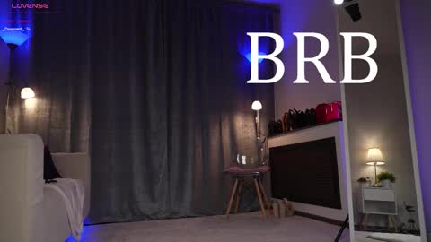 Amy  online show from October 18, 3:09 am