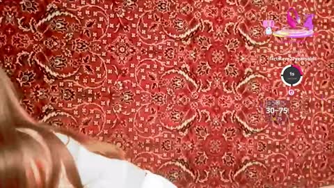 Iveta online show from October 6, 7:18 pm