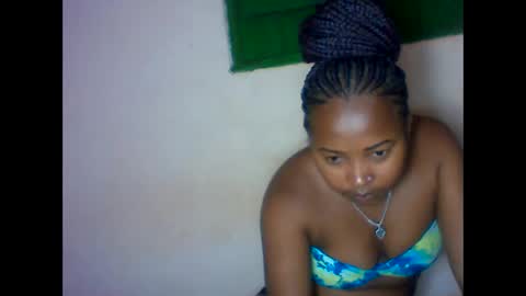 amielle_01 online show from April 10, 8:42 am