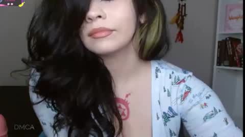 amilust online show from November 19, 7:03 pm