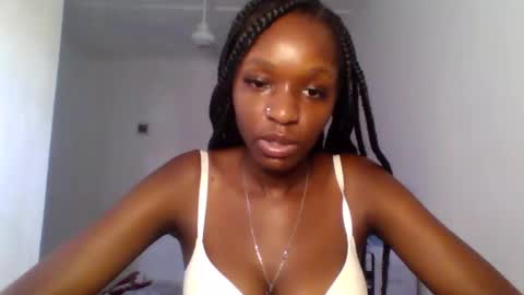 Amina online show from November 16, 10:37 am