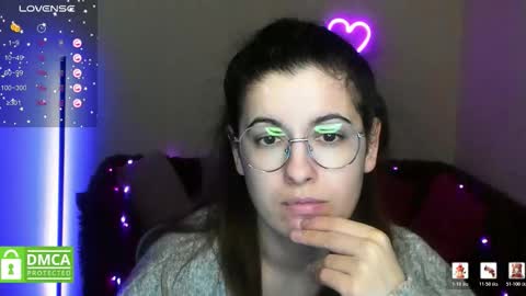 Amina online show from January 19, 12:23 pm