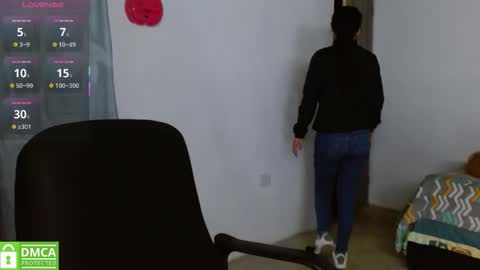 amitlu_ online show from January 13, 1:44 am