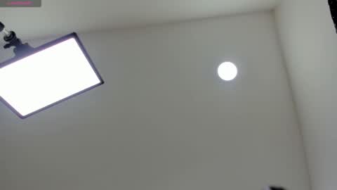 Amber online show from February 5, 5:16 pm