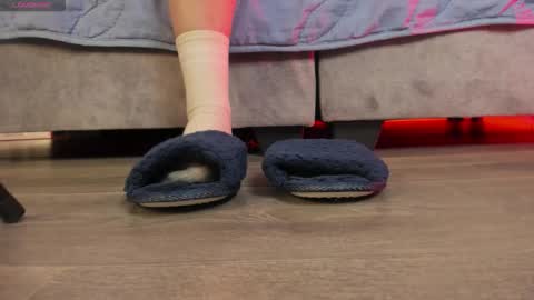 Amelia online show from September 14, 3:21 pm