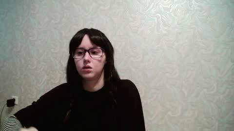 Amomira honeyx online show from June 11, 3:14 am