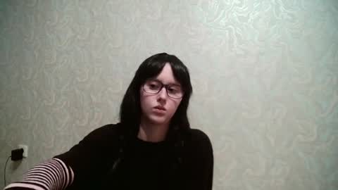 Amomira honeyx online show from June 22, 7:49 am