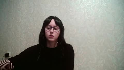 Amomira honeyx online show from July 10, 6:03 am