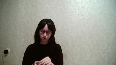Amomira honeyx online show from July 26, 2:08 am
