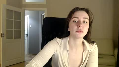 miss unforgettable online show from January 5, 1:04 pm