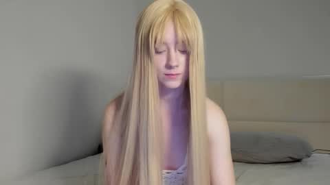 amy1_1 online show from October 16, 7:05 pm