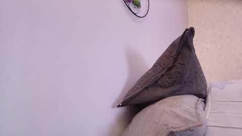 amy__wats0n online show from February 3, 7:07 pm