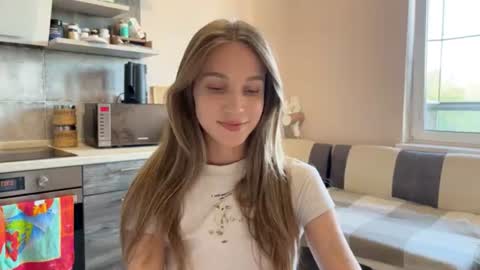 Amy Chill online show from June 11, 5:10 pm