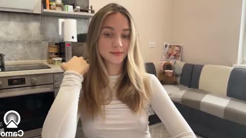 Snapshot of amy_chill chatting on February 4, 11:49 am Amy Chill online show from February 4, 11:49 am