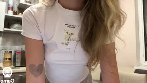 Snapshot of amy_chill chatting on September 17, 6:06 pm Amy Chill online show from September 17, 6:06 pm