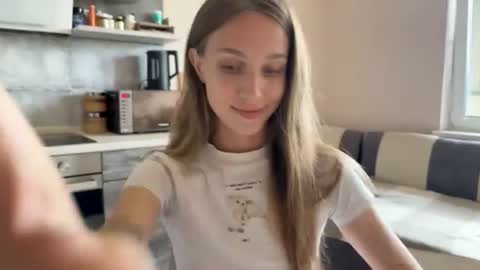 Amy Chill online show from June 26, 11:22 am