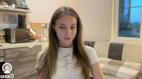 Amy Chill online show from June 23, 7:45 pm