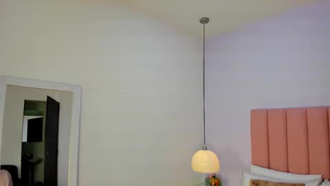 Aleja   online show from November 9, 3:02 am