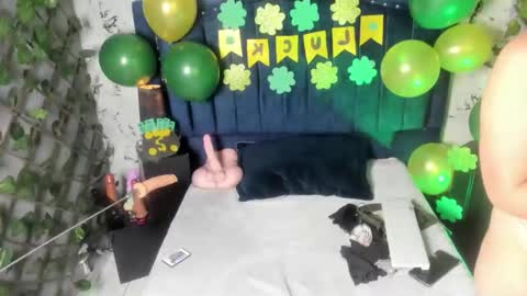 Amy Hoy69 online show from March 18, 2:38 am