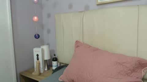 Amy online show from February 20, 1:30 pm