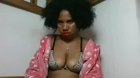 Amyatche online show from July 24, 8:45 am