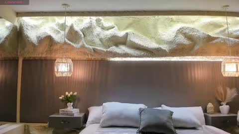 amy online show from April 15, 11:55 am