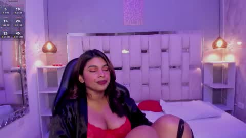 Snapshot of amyevan_ chatting on September 22, 10:52 pm amyevan_ online show from September 22, 10:52 pm