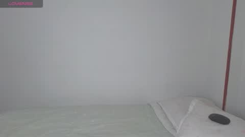 Snapshot of amymonroee chatting on September 13, 1:24 am Amy Monroe online show from September 13, 1:24 am