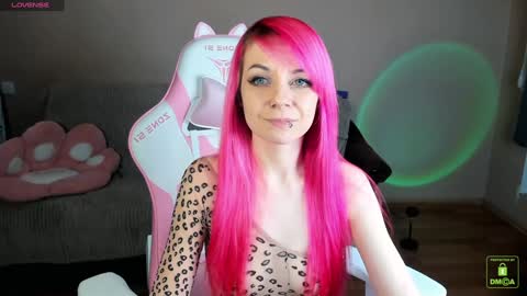 Snapshot of amyrose69 chatting on January 19, 3:53 pm Amy Rose online show from January 19, 3:53 pm
