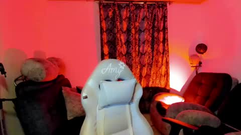 Im Amy IM NOT LOOKING FOR A PARTNER OR DATING online show from July 16, 2:27 am