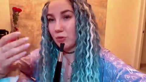 Amy online show from February 21, 2:29 pm