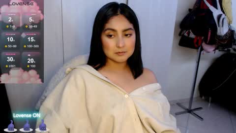 Snapshot of ana_ricciardi chatting on September 26, 3:37 am Ana Ricciardi online show from September 26, 3:37 am