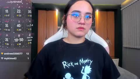 Snapshot of ana_taylor2 chatting on February 23, 9:44 pm Ana online show from February 23, 9:44 pm