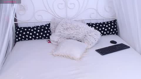 Ana online show from September 20, 6:17 pm