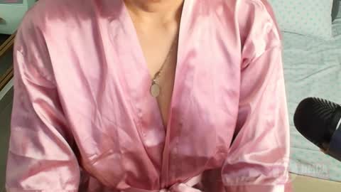 Snapshot of anahi_maite chatting on January 24, 6:46 pm Anahi online show from January 24, 6:46 pm