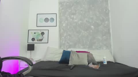 Snapshot of anahii_ruizz chatting on March 8, 7:40 pm Anahii online show from March 8, 7:40 pm