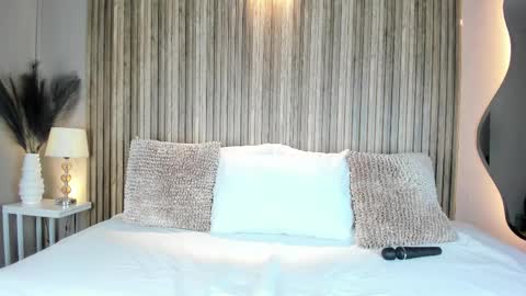 Anahin online show from November 25, 5:15 pm