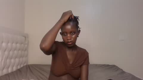 Analeia online show from October 18, 10:22 pm