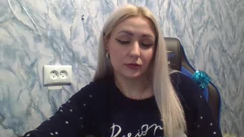 analqueen2024 online show from January 8, 5:27 am