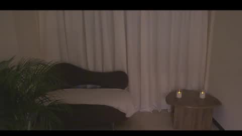 Ann online show from March 24, 6:35 pm