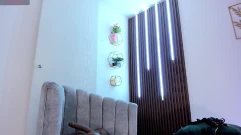 Ana Stalin online show from February 18, 11:15 pm