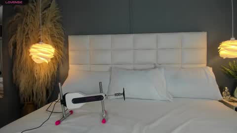 A N A S T A S I A online show from November 17, 12:28 pm