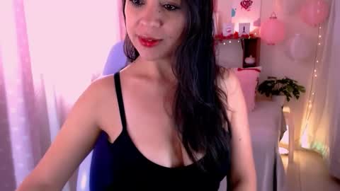 Snapshot of anaughty_kitten chatting on March 8, 3:33 pm Tatiana I was Latingoddess69 online show from March 8, 3:33 pm