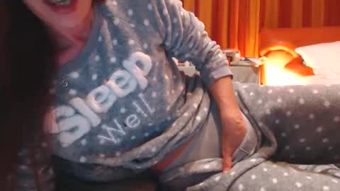 Andra online show from October 3, 12:05 am