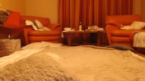 Andra online show from June 25, 7:48 pm