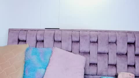 Andrea bigtits69 online show from April 14, 11:38 pm