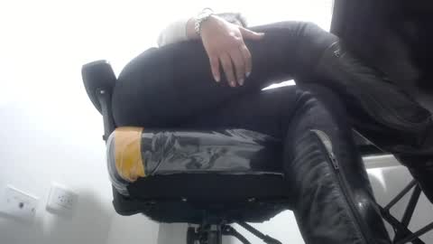 Andrea Model trainer Luxury ST online show from February 19, 11:14 pm