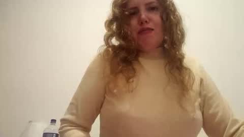 andreamartinssean2018 online show from June 9, 5:18 am