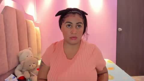 A n d r  e a S w e e t  online show from December 1, 8:00 pm